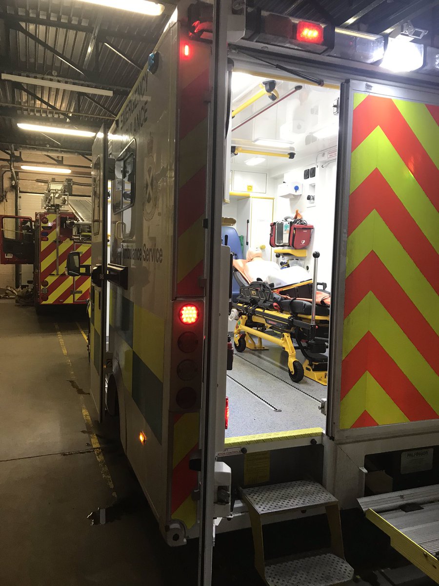 ArbroathFire's tweet photo. Many thanks to @Scotambservice crew who attended #Arbroath last night, giving #WhiteWatch a professional and informative insight into equipment carried and also a practical demonstration of the #Lucas3 #Defibrillator #PartnershipWorking #WorkingTogetherToSaveLives 🚒🚑👍🏻 https://t.co/07yMB6K0OA