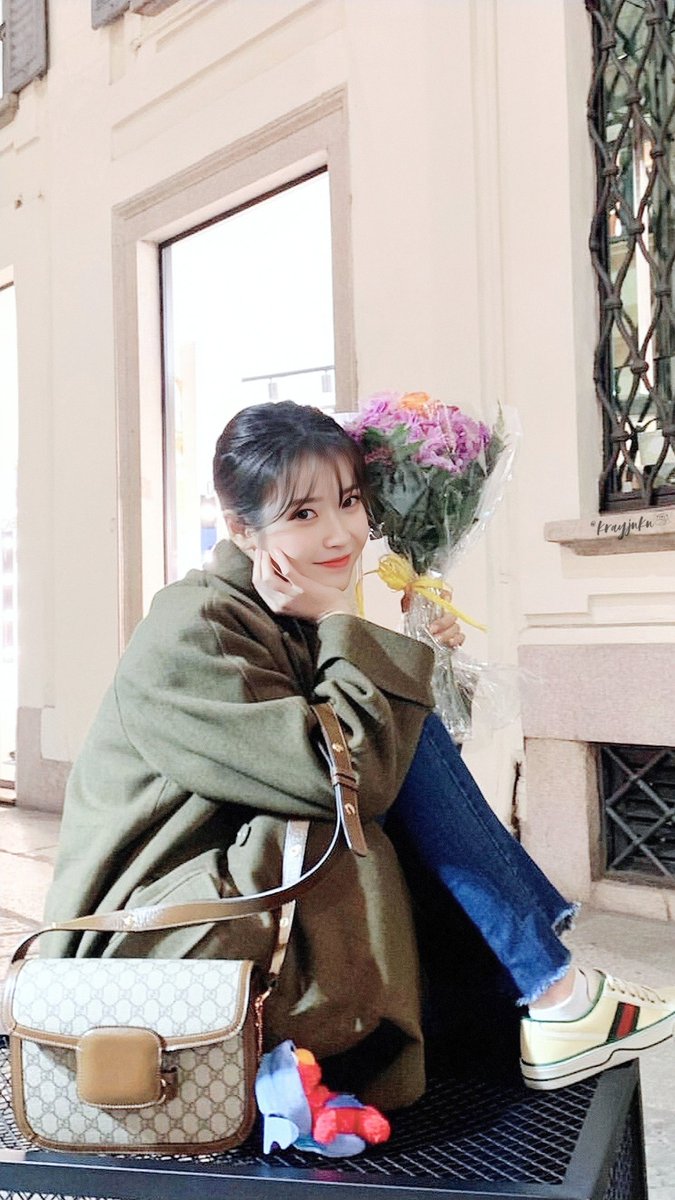 krayjuku's tweet photo. เหมือนกำลังดูรูปที่ไปเที่ยวกับแฟน..
#GirlfriendCollection #พี่ลี่คนเท่
#ลิลี่จีอึน #아이유 #IU #ไอยู https://t.co/I7RWfUGNSt