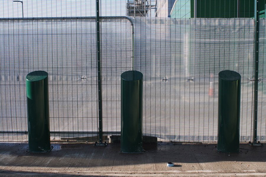 ABCFencingLtd's tweet photo. PAS68 Truck Stopper Bollards ✖️
Proven to stop and disable a truck weighing 7.5 tonnes travelling at 40 mph.
#abcfencing #fencing #gates #automation #constructionuk https://t.co/XhQOIyWn1g