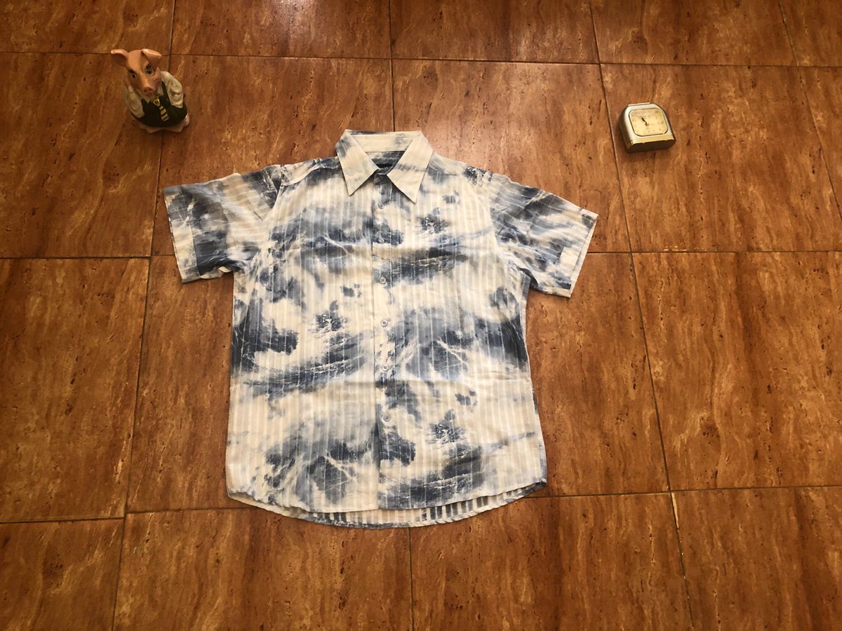 DopeshirtsNG's tweet photo. Always appear fresh and clean shirts available at N2,000 each .
Shirts Sizes :M
#chloroquine #chrisbrown #iphone6 #saraki #Eddiemurphy #Buhari #ProphetMuhammad #madeinlagos #Braithwaite #fireboy #TravelBetaForLess #Givingbirthinnigeria #AwonTachaGeng https://t.co/KYSVfbjrBq