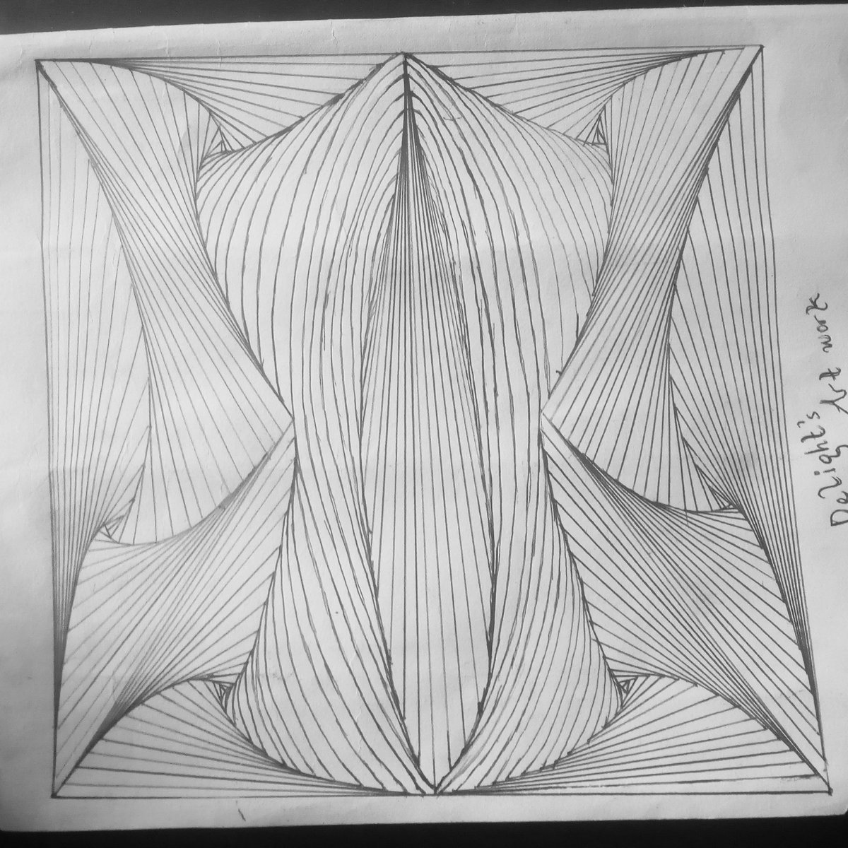 Delight0994's tweet photo. I do these whenever I'm jobless
Oya rate the result of my joblessness
#ilovepatterns #drawthisinyourstyle #ThursdayMotivation #drawing https://t.co/K7F3U4lvp1