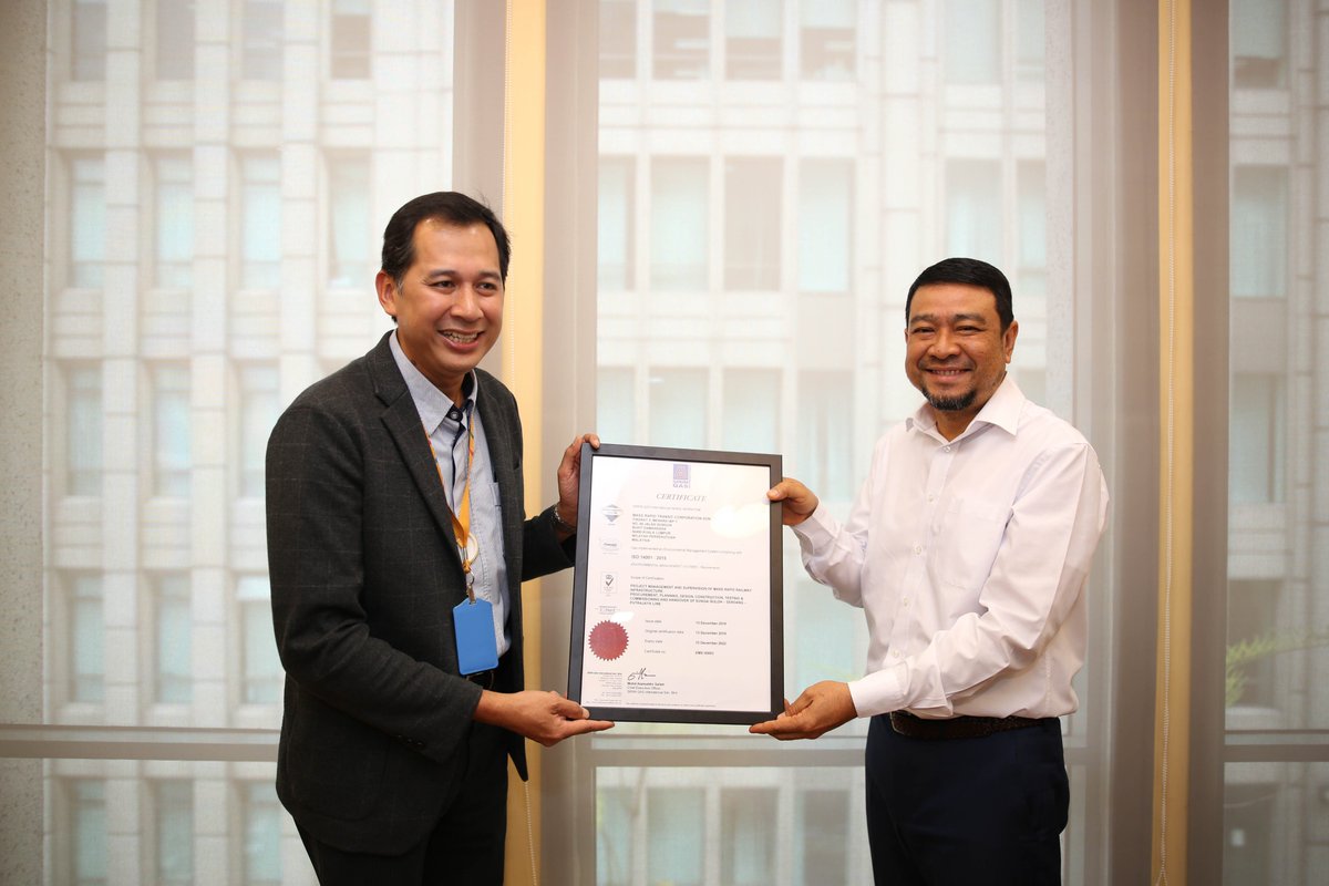 MRTMalaysia's tweet photo. 📰 MRT CORP IS ISO 14001:2015 EMS CERTIFIED
👉 Read the full story here: https://t.co/LgKPX9rCAU
📰 MRT CORP MEMPEROLEHI PENGESAHAN ISO 14001:2015 EMS
👉 Baca cerita penuh di sini: https://t.co/iNRG5Vq6ly
#SSPLine https://t.co/7v1BZPPjLB