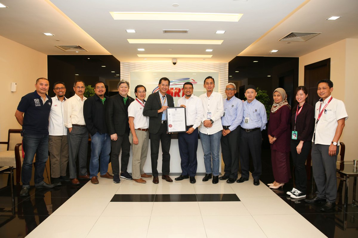 MRTMalaysia's tweet photo. 📰 MRT CORP IS ISO 14001:2015 EMS CERTIFIED
👉 Read the full story here: https://t.co/LgKPX9rCAU
📰 MRT CORP MEMPEROLEHI PENGESAHAN ISO 14001:2015 EMS
👉 Baca cerita penuh di sini: https://t.co/iNRG5Vq6ly
#SSPLine https://t.co/7v1BZPPjLB