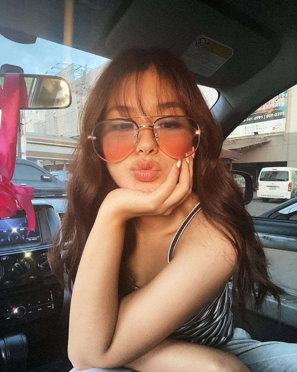 iamAndalioLoisa's tweet photo. 💋 15,000 times https://t.co/DJRqUiKoIN