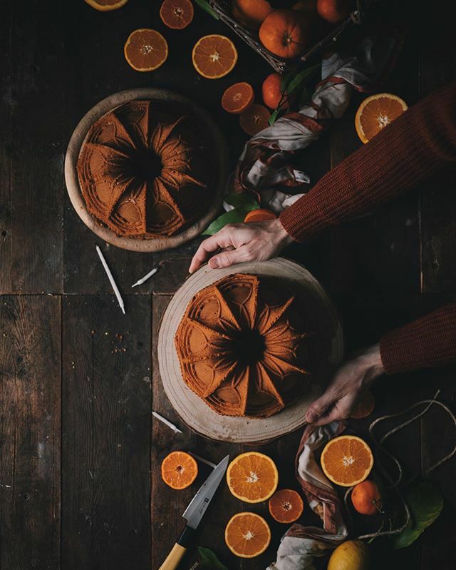 ch__ecco's tweet photo. La ricetta della bundtcake all’arancia ti attende nel blog! 😄 Buona giornata 🥮🍊✨ https://t.co/dJXU2SqUA8 https://t.co/SBMfwzBd3H