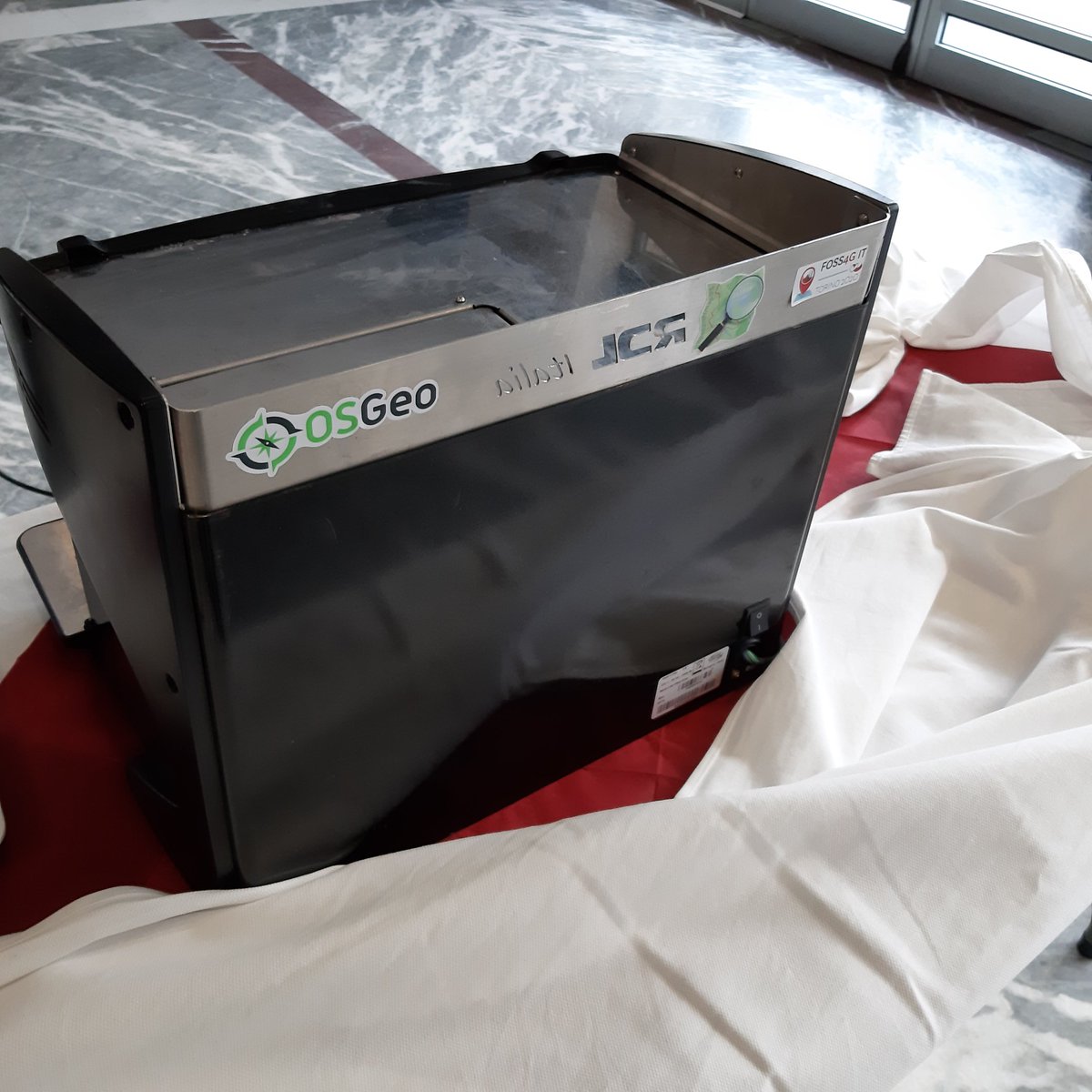 gfossit's tweet image. Coffee branded @OSGeo @openstreetmap and #FOSS4GIT_2020