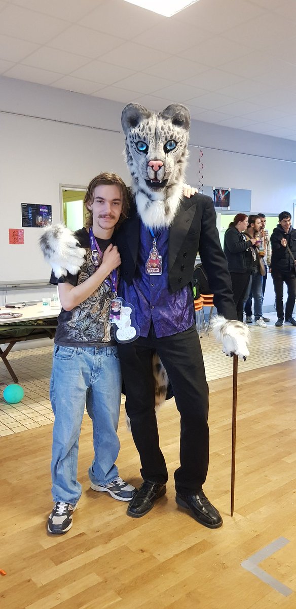 GuepardPerdu's tweet photo. Content d'avoir pris une photo avec toi Roi des Cats @Tisha_Tiger et moi @GuepardPerdu

#FCD2 #furryfandom #furryfr https://t.co/QP0L85xzBp