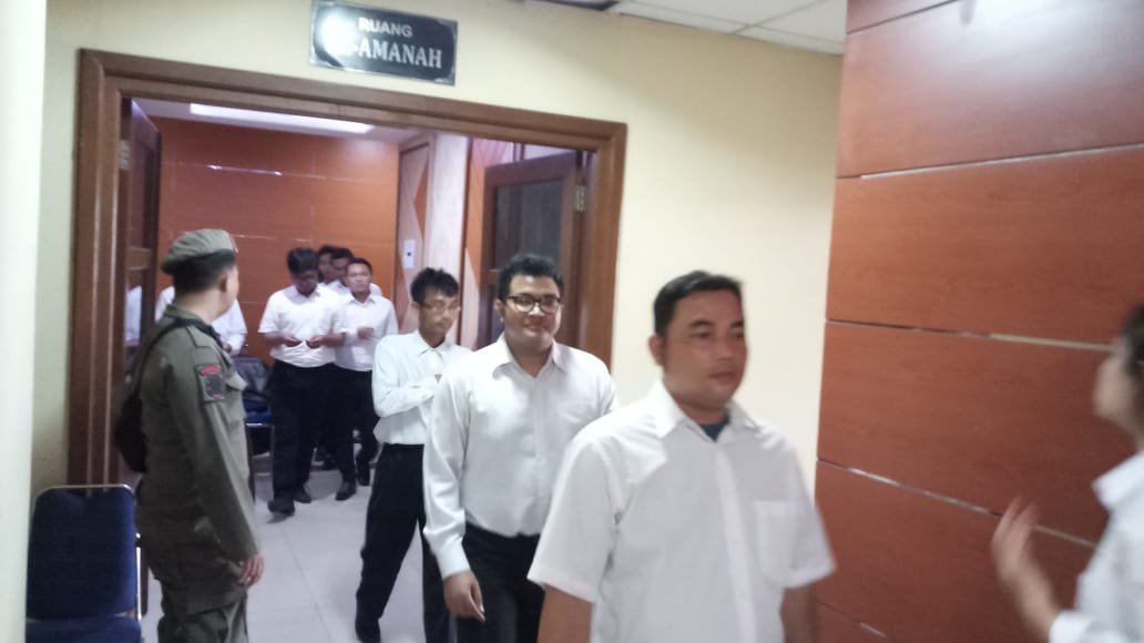 Pengamanan tes SKD Cpns di Pusat Pemerintahan Kota Tangerang <a href="/Kota_Tangerang/">KOTA TANGERANG</a> #TangerangLIVE #TangerangAYO