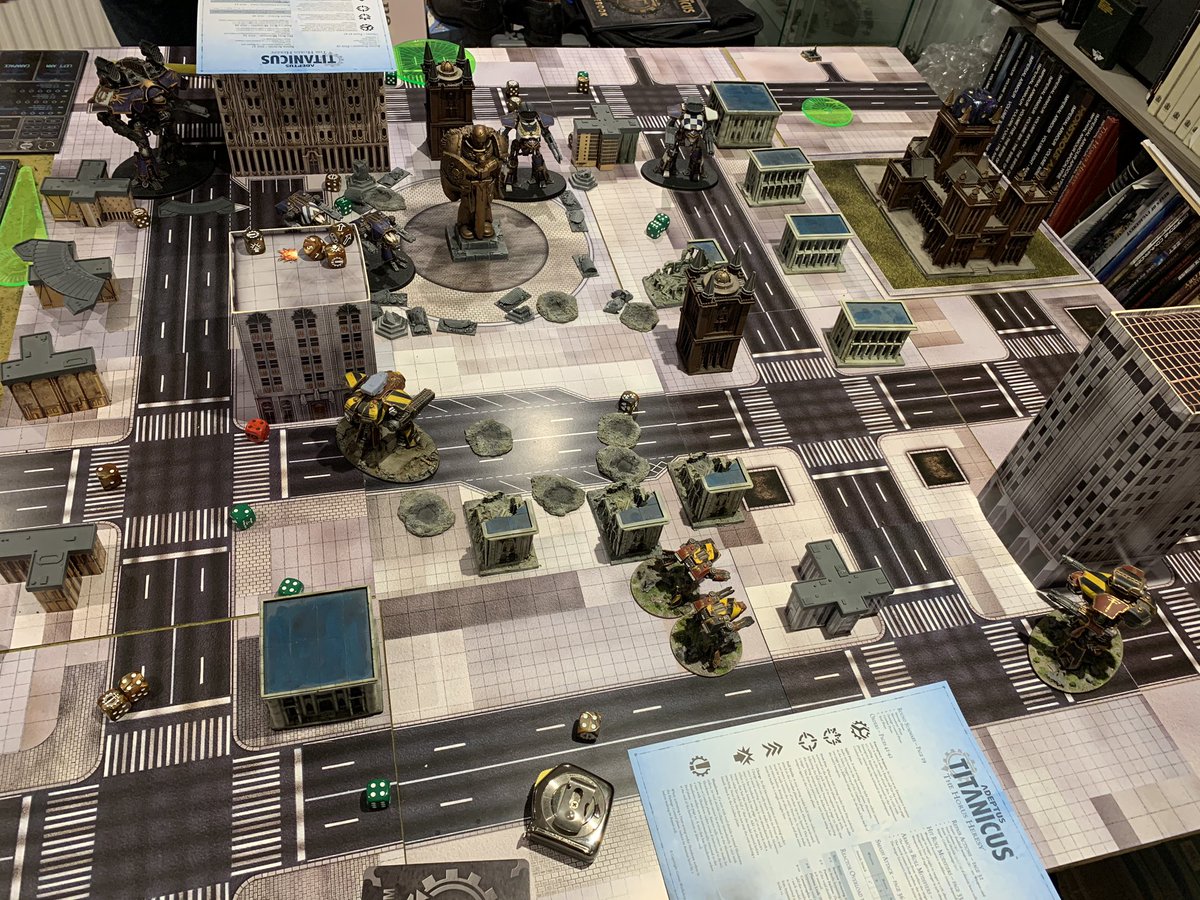 CHellicar's tweet photo. Legio Ignatum in action against a friends traitor Legio this weekend.
Yes a Warhound was carrying “Vital cargo” failed every full stride order
Really getting into Adeptus Titanicus
#warmongers #adeptustitanicus #gamesworkshop #Forgeworld #horusheresy #ignatum #wargaming #titans https://t.co/y5f77eUPMA