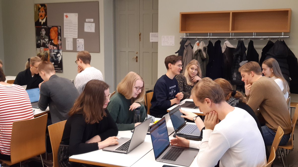 Ellen Eftestøl (@elleneftestow) on Twitter photo Här jobbas det med civilrättens mysterier på svenska <a href="/HelsinkiLaw/">Faculty of Law, HelsinkiUni</a> <a href="/helsinkiuni/">University of Helsinki</a> Härliga, duktiga studerande! <a href="/Juristklubben/">Juristklubben Codex</a> Här jobbas det med civilrättens mysterier på svenska <a href="/HelsinkiLaw/">Faculty of Law, HelsinkiUni</a> <a href="/helsinkiuni/">University of Helsinki</a> Härliga, duktiga studerande! <a href="/Juristklubben/">Juristklubben Codex</a>