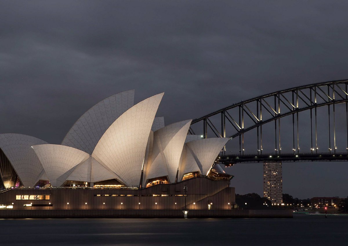 Fall in love with events at the @sydoperahouse! As Ambassador Chef I draw on my Tunisian-Italian heritage, as well as sourcing incredible produce, to create considered menus served in a truly spectacular location—perfect for your next event. @trippaswhitegroup #YallamundiRooms