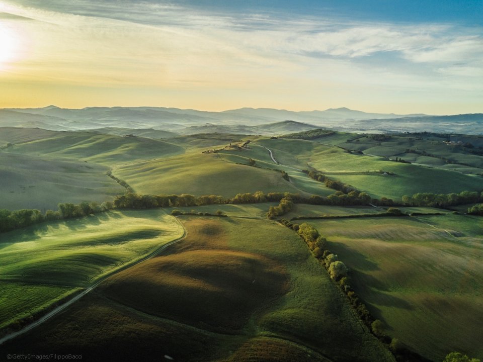 EU_ENV's tweet photo. 🆕 Help us ensure the future of both 🇪🇺 👩‍🌾 🎣 &amp; #EUBiodiversity 🐺🐝🐟🦋
#EUGreenDeal is about fair, healthy &amp; environmentally-friendly food system for all 👨‍👩‍👧
#EUHaveYourSay on the Communication "Sustainable food – #EUFarm2Fork strategy" until 16 March:
https://t.co/KFUL3a0z2o https://t.co/ReeNtIfZIp