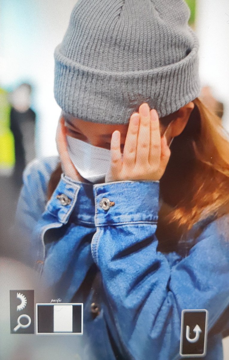 200220 ICN
부끄림 ><
#레드벨벳 #예리 #Redvelvet #Yeri