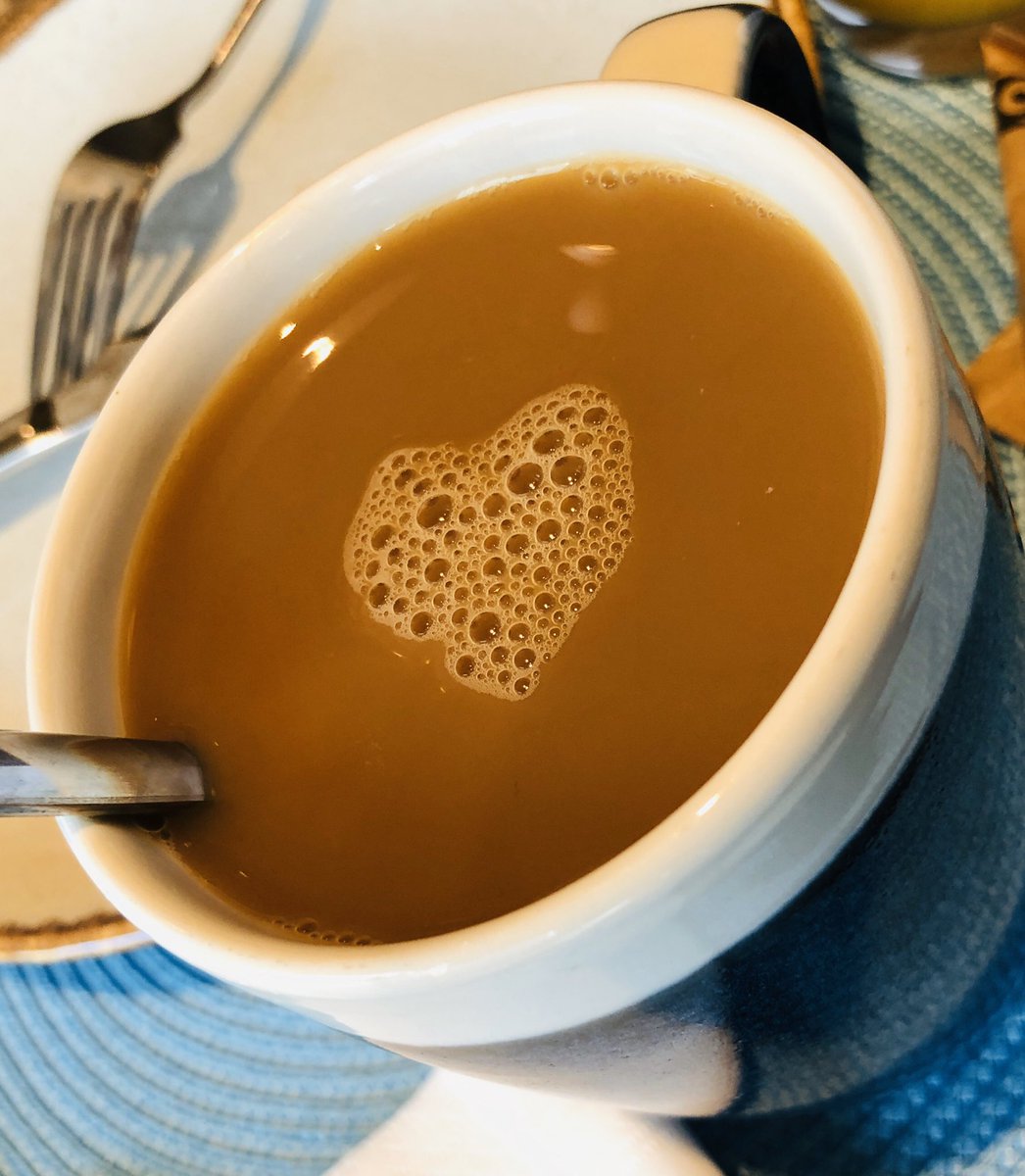 Netprofile's tweet photo. Goood moornin’ from London. It’s #VidConLDN industry day time. Is my coffee talking to me? Never seen coffee do this by itself. Could be Harry Potter magic, brexit or just luck 😘 This punk feels it ❤️ May you have an awesome day 🙋♀️🖖 #NetprofileTour xoxo @kittikatti https://t.co/NSiH7S4b1U