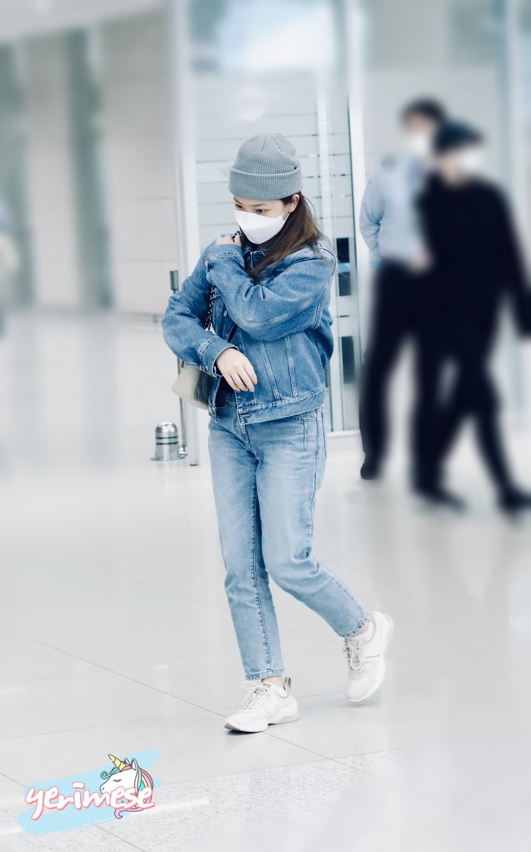yerimese's tweet photo. 200220 청청요정림 🦄
#예리 #YeRi #RedVelvet #레드벨벳 https://t.co/snGqvgujKs