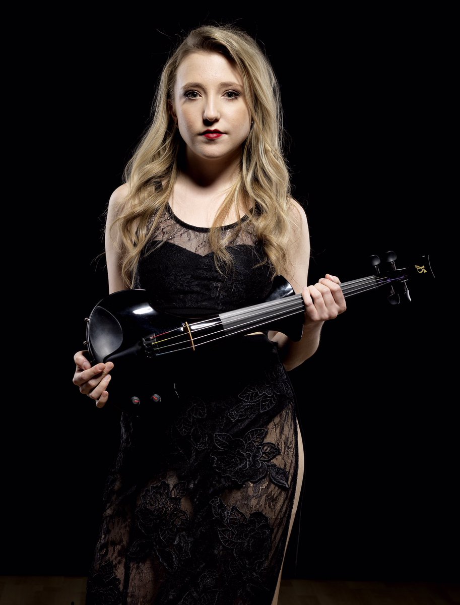 stringinfusion's tweet photo. FRIDAY AT THE TRAFFORD CENTRE 💕🎻🎶
You can see our solo electric violinist perform at @intuTraffordC from 6pm! See you there!
#traffordcentre #manchester #performance #soloviolin #electricviolin #ledviolin #musician #music #entertainment https://t.co/9uh72QshSZ