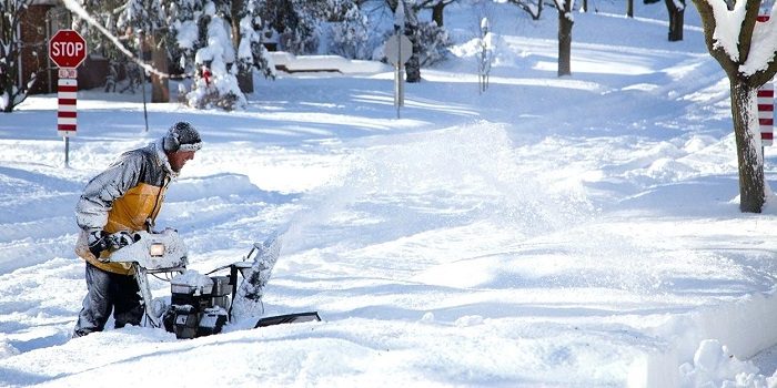 Best Snow Joe Blower Reviews - snowblowerguides.com/best-snow-joe-… - Snow Joe is one of the most popular snow blower brands which are known for their affordability and also their userfriendly design We039ve reviewed the top 5 best snow joe blowers to help you find the ...