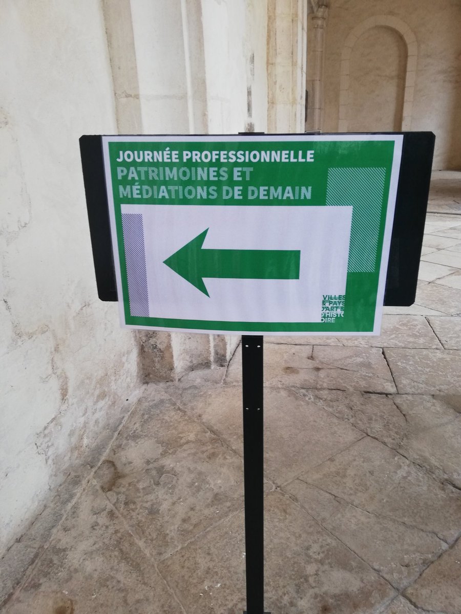 AC_Berthier's tweet photo. A la journée patrimoines et médiations de demain #Auxerre #villesetpaysdartetdhistoire https://t.co/qtRE3RVZaL
