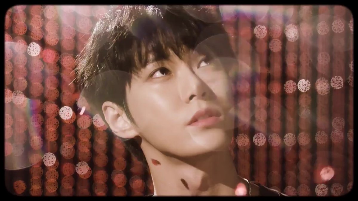 aftersomyniyai's tweet image. เอ็มวีนี้ก็ยังหล่อ ท้อแล้วนะ หัวใจท้อแล้ว!