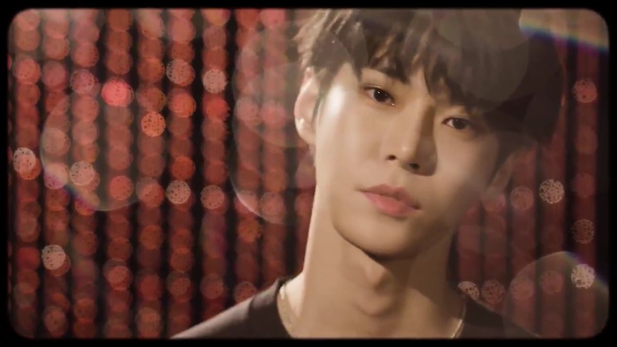 aftersomyniyai's tweet image. เอ็มวีนี้ก็ยังหล่อ ท้อแล้วนะ หัวใจท้อแล้ว!