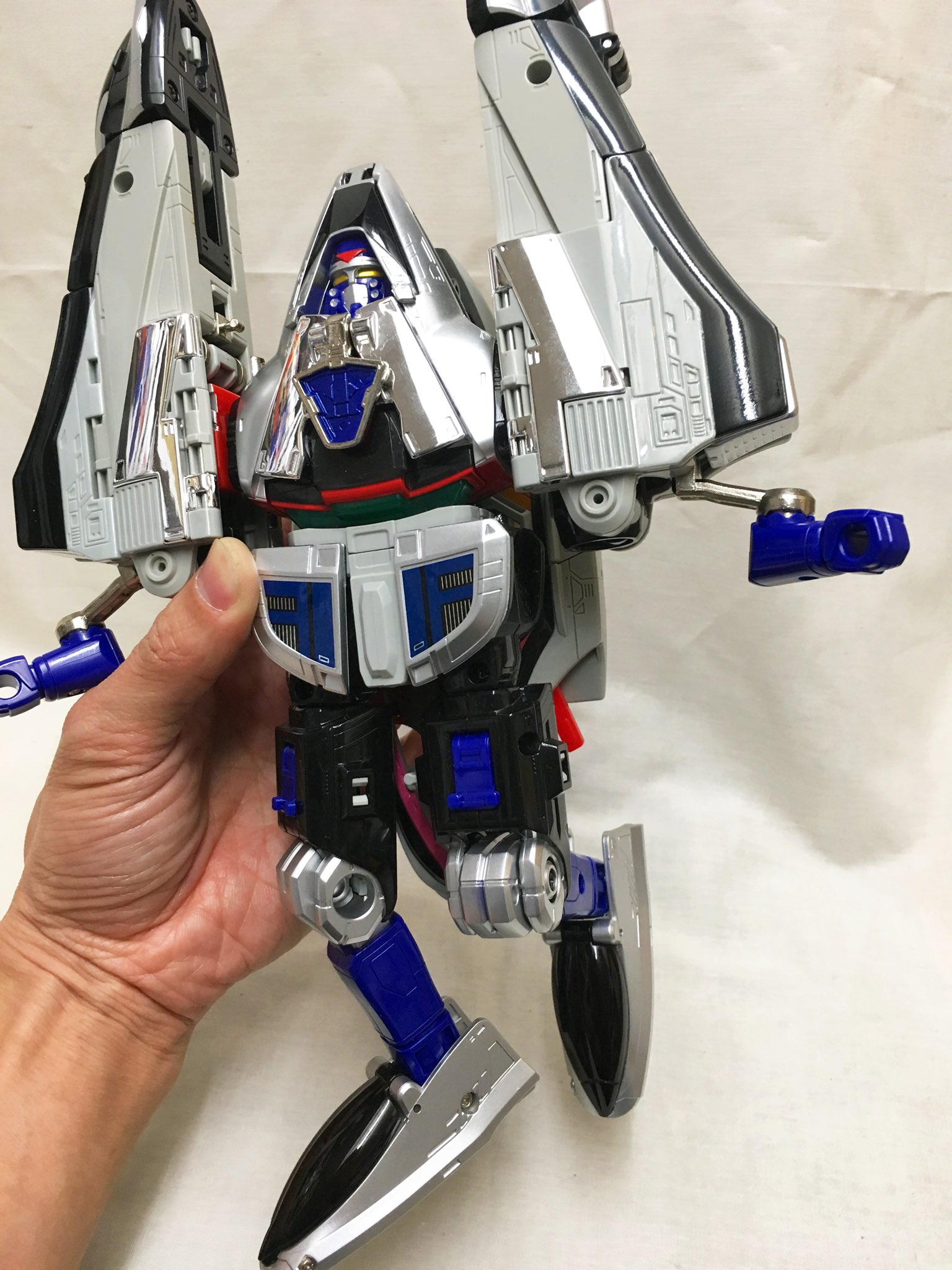 タイムロボアルファ (つ)