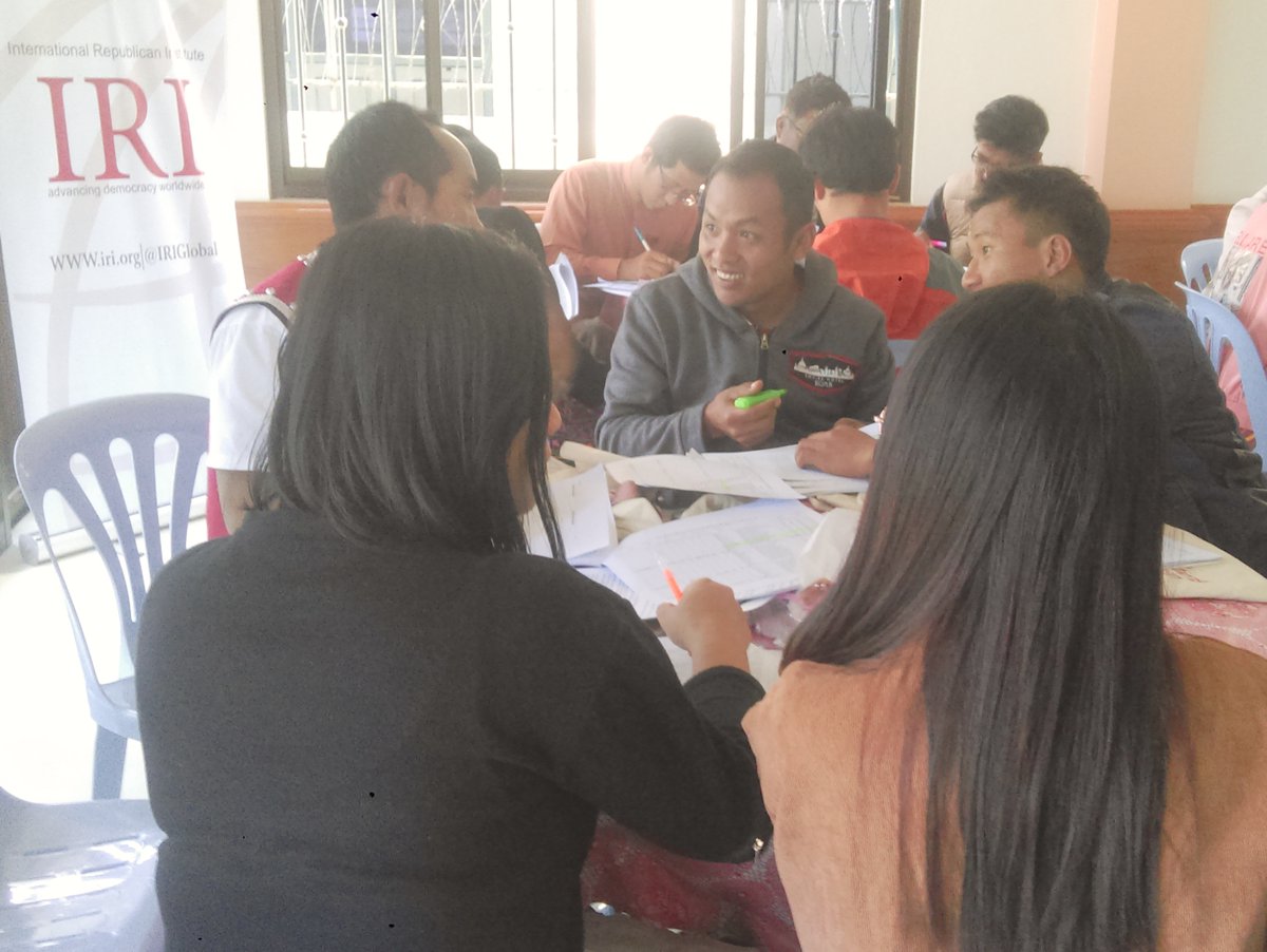 AnthonyDarin's tweet photo. At the crossroads of #Thailand, #Laos, #China and #Myanmar, @IRIglobal is conducting its first workshop on campaign management and strategic communications in Keng Tung, Eastern #Shan State, with 10 political parties competing in the 2020 election. #Burma @USAIDBurma https://t.co/2akiZF7j7o