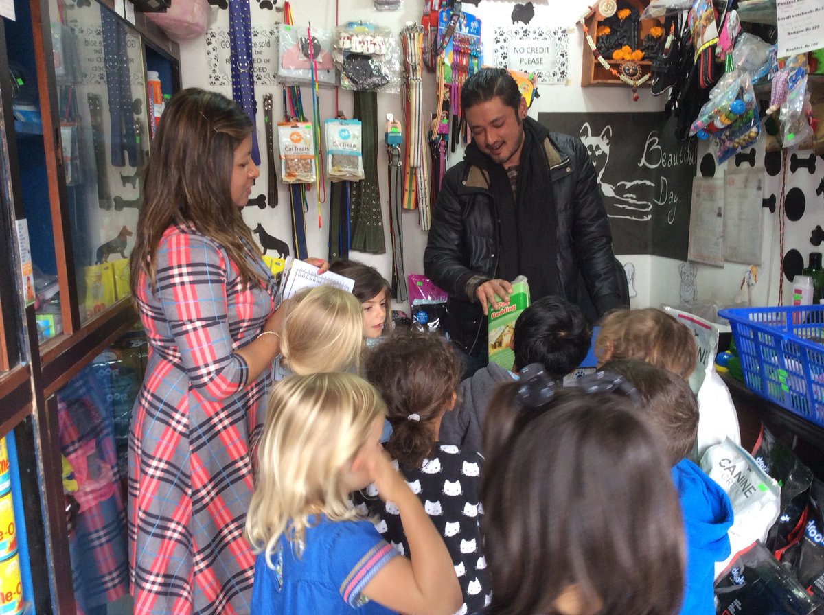 Foundation2TBS's tweet photo. Foundation 2 had a pleasant trip to the pet shop this afternoon. We bought some goodies for our pet Chester and James. We wrote our shopping list, bought bag for our pets, rat litter and rat beddings. https://t.co/Sf8mpacyyT
