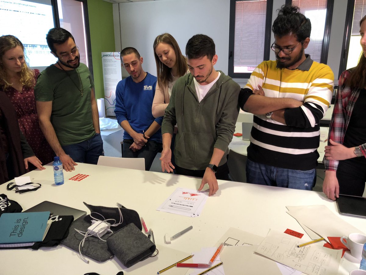 ChromDesign's tweet photo. @pezzabros second part of the session has consisted on a hands-on workshop to provide a critical angle to current genomic browser’s user experience.
#ChromDesign #SciComWinterSchool https://t.co/iEyrh7D9oA