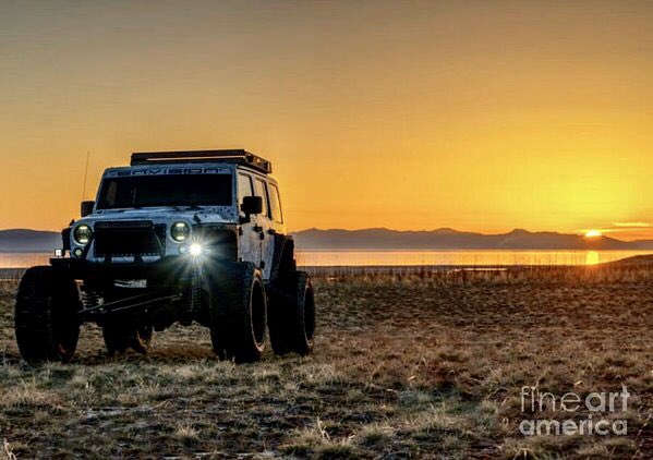 EliteBrandsCo's tweet photo. “JEEP Wrangler at Sundown” 📸 #EBCo
#JEEP #Wrangler #JeepWrangler #JKUWorld #Sundown #JeepPic #Cinematography #Photoshoot #GoldenHour #JeepLife #JeepCrew #JeepFamily #JeepMafia #JeepNation #JEEPLifestyle #ItsAJeepThing
Copyright © #EliteBrandsCo 👀
https://t.co/4b4NAhlSgV https://t.co/yejl8gm6PT
