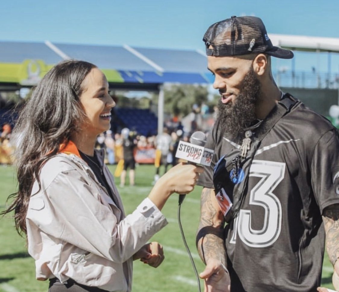 samrap10's tweet photo. Couldn’t be prouder of you, @kimmichex, for being hired as the youngest and newest on-air talent at the @nflnetwork. Thrilled that your voice will serve to shape the narrative of our sport. https://t.co/RoV9ppjPCp