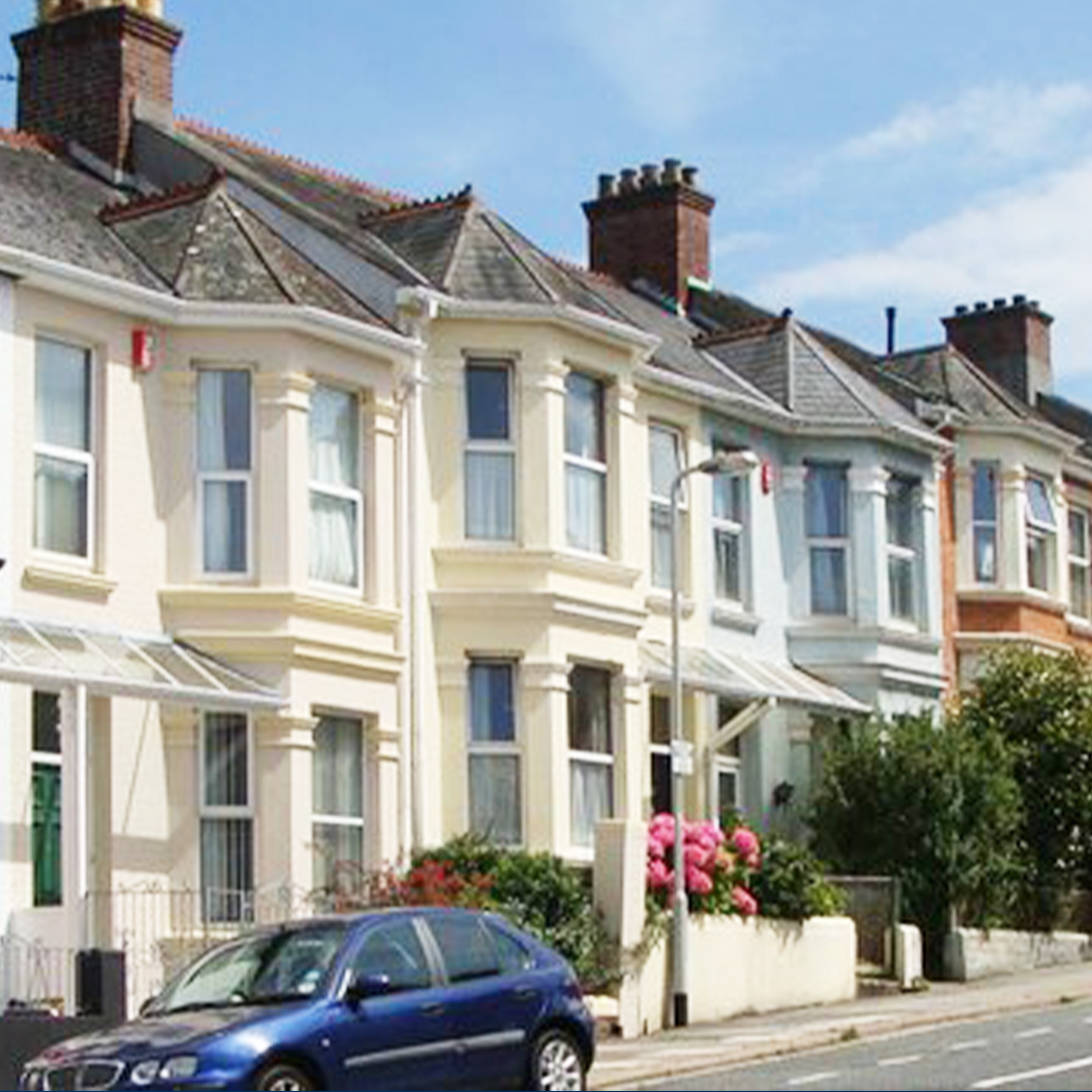 M3Finance's tweet photo. According to UK Finance, mortgage completions for first-time buyers, home movers &amp; landlords ended last year on the rise. There were 29,490 first-time buyer mortgages, up 0.3% annually, &amp; 5,700 new buy-to-let mortgages completed in December, up 3.6% annually. #property #buytolet https://t.co/NVLAQtpyK4