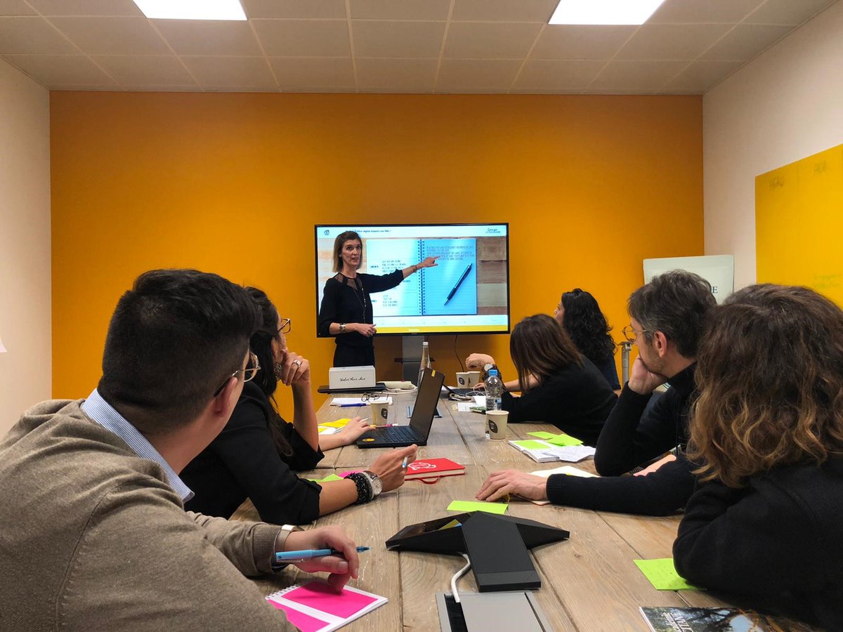 ITycom_FR's tweet photo. AURELIE MONIOTTE-COCHEZ, Senior Project Manager chez ITycom est en direct chez L’OCCITANE Group pour la présentation du projet "Omnicanal journey and the challenge for you"

#DigitalTransformation #LOccitane https://t.co/cum0i46OQg
