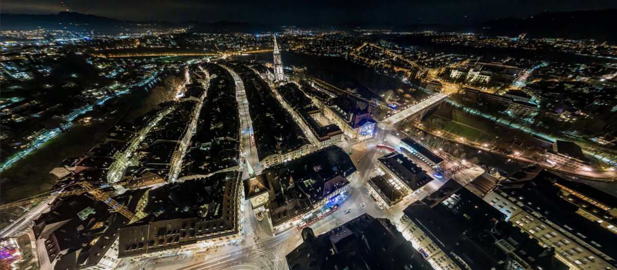 MySwitzerlandAR's tweet photo. كم هي جميلة مدينة بيرن في الليل؟ 🌚
#ilovebern #bern #visitswitzerland #visitbern #birdseyeview #bernbynight #madeinbern
https://t.co/9AtcTS5iLv https://t.co/C8UrEZg6Us