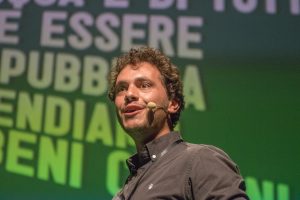 etopia_be's tweet image. les GreenTalks, c'est 9 nano-conférences vertes de 8 minutes chacune ! Ce sera le 13 mars prochain dans le cadre des Rencontres de l'écologie politique à Bruxelles. Infos et inscriptions: rep.etopia.be #rep2020 #etopia #greentalks