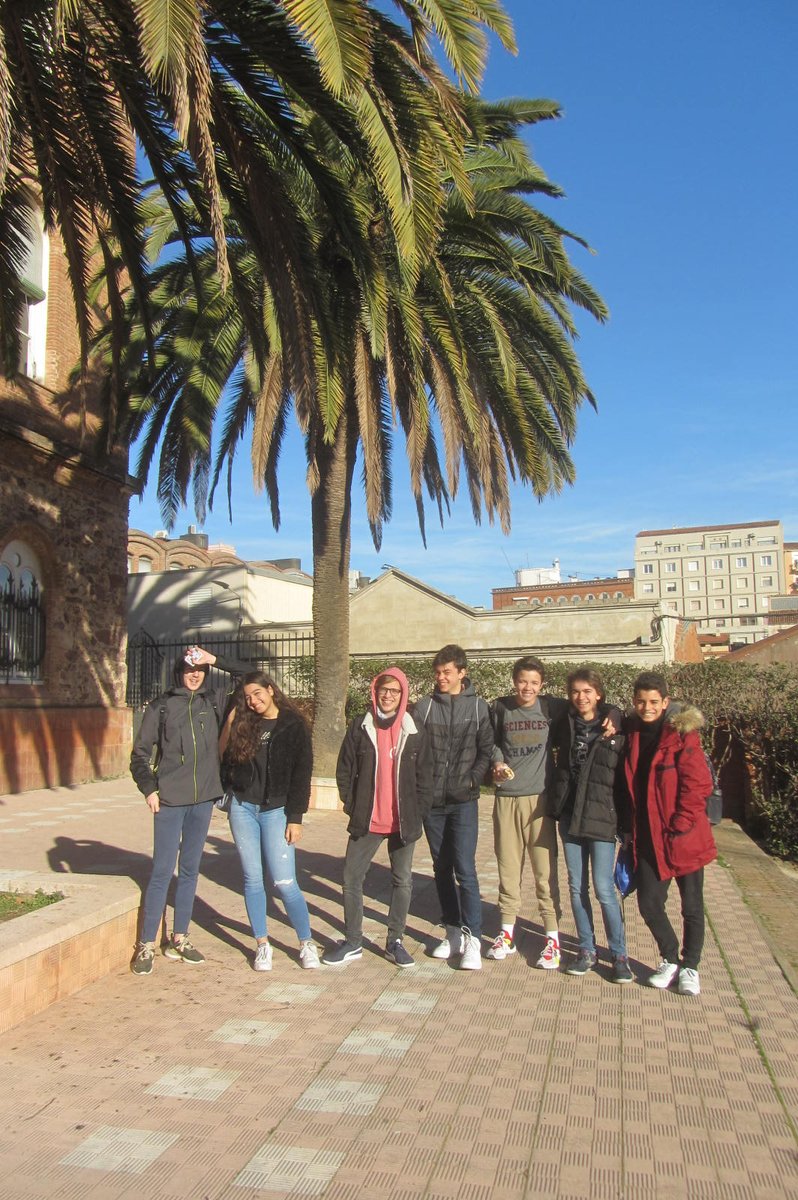 epiasabadell's tweet photo. Ahir, més de 40 alumnes de @escolapiabalmes, @epterrassa, @escolapiasarria i @epiasabadell que formen part dels Grups de Reflexió de 4t ESO, es van trobar a Terrassa per dur a terme la 2a trobada del curs. Més info a: https://t.co/l5OhjStnfi
#PASTORALPIASABADELL
#4TESOPIASABADELL https://t.co/R6UyY3Oi2V