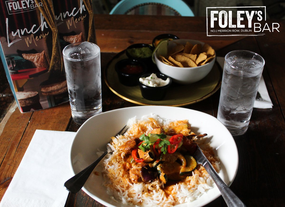 FoleysDublin's tweet photo. Today's Specials; 

▪️Leek &amp; potato soup 
▪️Cottage pie 
▪️Caesar salad wrap
▪️Chicken curry 

#foleysdublin #foleysbar #gastrobar #specials #dublinbar #foodie #dublinbar #dublingrub #dublinfoodie #bordbia #irishfoodbloggers #healthydinner #yummydublin #dublinfoodguide https://t.co/y7LVMftmH7