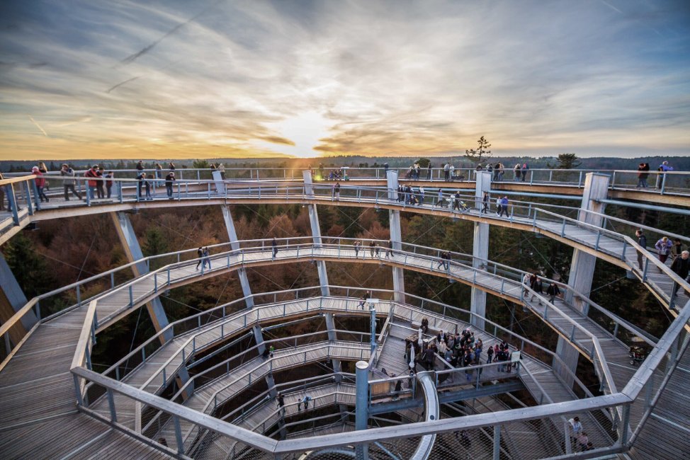 Wilder Süden! Een toffe nieuwe campagne gericht op micro-avontuur en rust vinden in het groen in zuidwest Duitsland. Meer info: purposelabamsterdam.com/nieuws/wilder-… #VisitBaWu