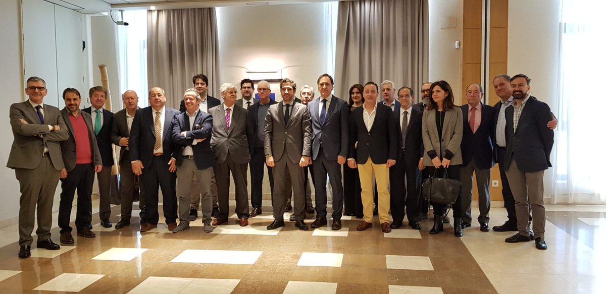 HotelMontalvo's tweet photo. Empresa Familiar de Castilla y León celebra hoy un desayuno de negocios en nuestras instalaciones, donde además contamos con la presencia del ilustrísimo alcalde de Salamanca D. Carlos García Carbayo
@EFCyL
@aytoSalamanca
#asociacion #salamanca #familias #EFCyL #negocios https://t.co/U2we1bVevX