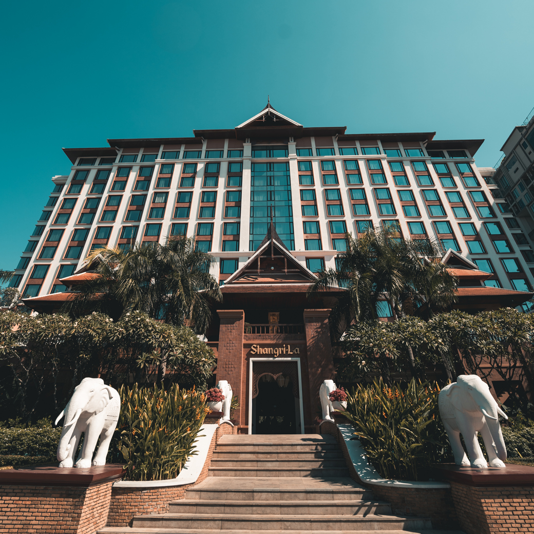 ShangriLaCM's tweet photo. Enjoy this sweet deal at Shangri-La Hotel, Chiang Mai by staying longer and paying less. Get your 𝘀𝗲𝗰𝗼𝗻𝗱 𝗻𝗶𝗴𝗵𝘁 𝗳𝗼𝗿 𝟱𝟬% 𝗼𝗳𝗳.

Don't miss out before 31 March 2020.
📲 𝗕𝗼𝗼𝗸 𝗻𝗼𝘄: https://t.co/BkDDLgRXAY

#รีวิวเชียงใหม่ #DreamDestination #Chiangmai #Hotel https://t.co/te8QtYzL0H