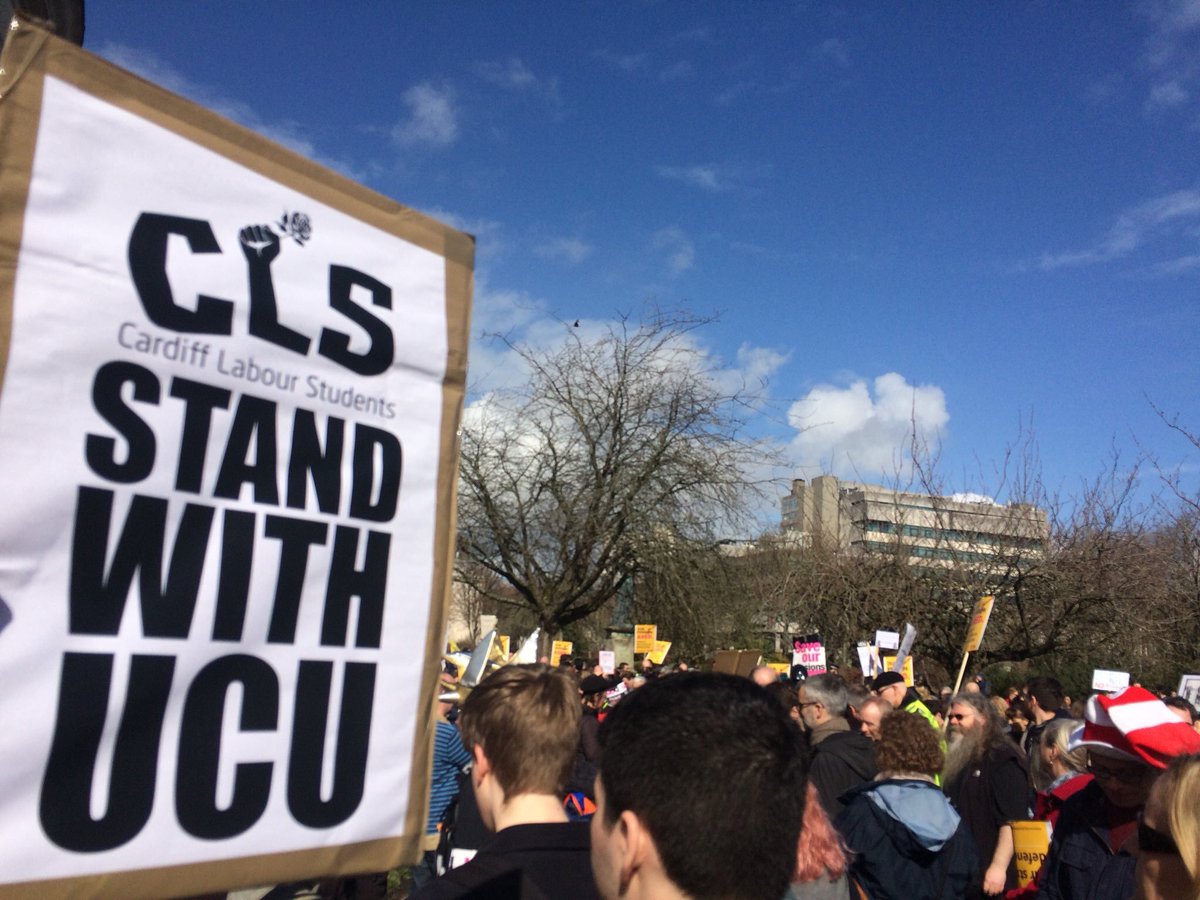 LSCaerdydd's tweet photo. Sending solidarity to all of the @CardiffUCU lecturers out on strike this morning on their first of fourteen days of action. We’ll always be standing shoulder to shoulder with you. 🌹 #UCUstrikes #HelloColin #StudentsSupporttheStrike https://t.co/ShEqiJU4kD