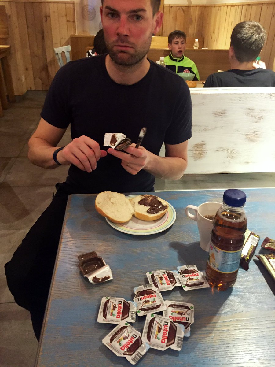 On a busy ski trip nutrition is key, which is why Mr Edney has been using 8 pots of Nutella for his breakfast sandwich every morning 🍫 #mybodyisatemple #NUTrition