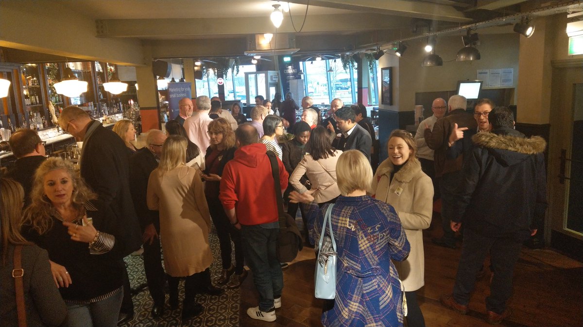 THREE great reasons to come along to #MKBuzz tomorrow:

- Up to 60 lovely people in a friendly &amp; welcoming atmosphere.
- Easy, no strings attached networking: only £5, no need to book, no such thing as late. 
- <a href="/RevdeCubaMK/">Revolución deCuba MK</a> trademark churros &amp; brownies. 

business-buzz.org/local-business…
