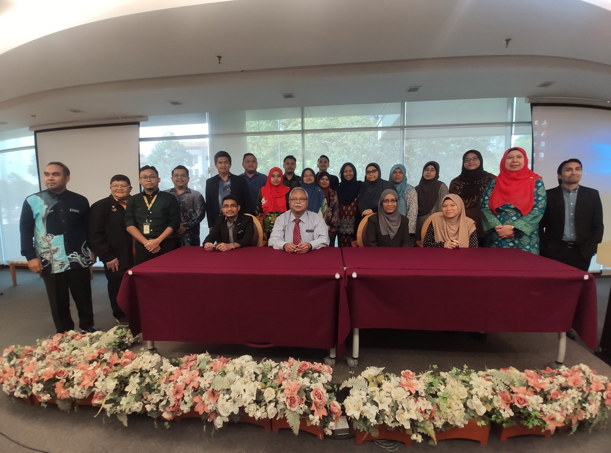 BPP2CKP's tweet photo. Selesai Makmal Pengurusan Nilai (Lab Va) bagi Projek SMK Gong Nangka, Marang Terengganu yang melibatkan HODT, KPM, MEA telah diadakan di Kementerian Pendidikan Malaysia pada 17-20 Feb 2020. Semoga pelaksanaan projek berjalan lancar selepas ini. 
@CKP_JKR
@PngrhCKP 
@wmohammad69 https://t.co/9NwmXIkzL9