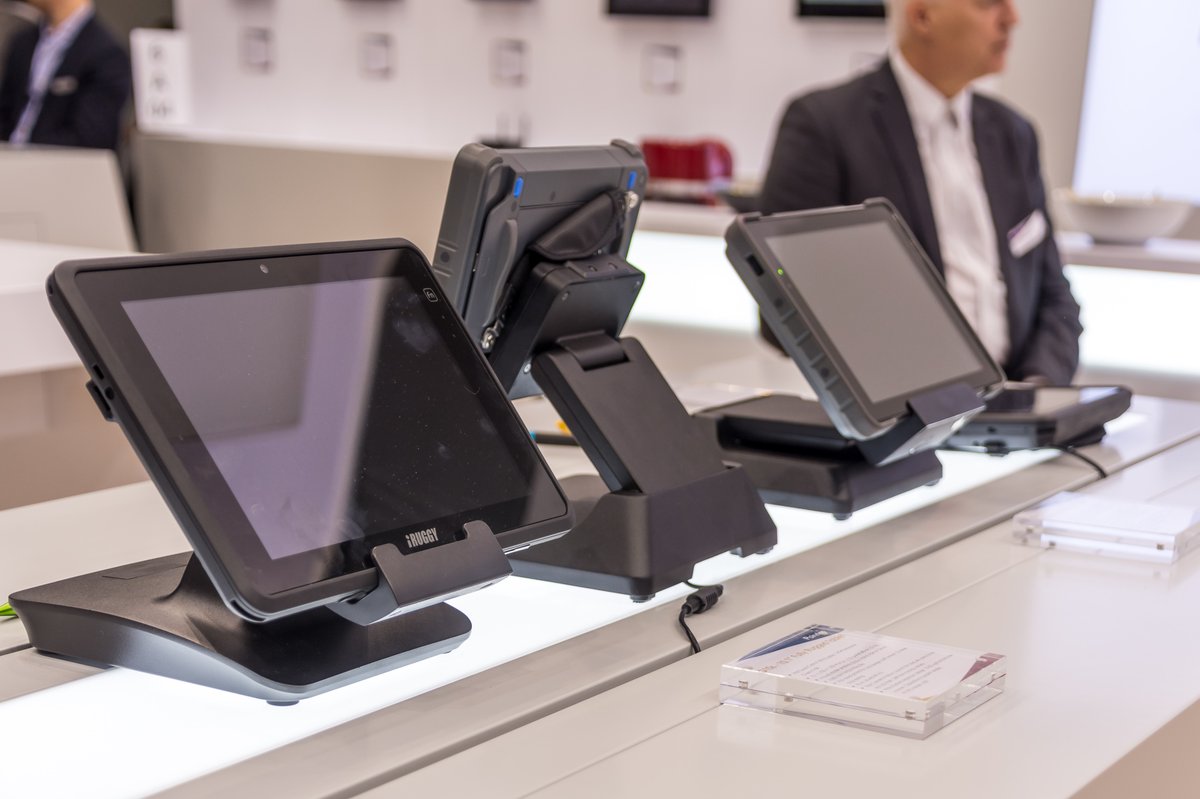 Poindus_POS's tweet photo. Enterprise Mobility designed for industrial, warehouse operation, retail & hospitality. Find out more about #VariPAD and our #Rugged Solutions. Visit us: Hall 6 A04
#EuroSHOP #EuroCIS #EuroSHOP2020 #VariPOS #POS #TSE #Kassensystem #Kassensoftware #Retail #Hospitality #mobiity https://t.co/4L678YpbKD