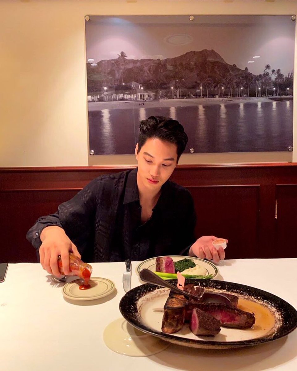 exol_bella94's tweet photo. 200220 Boyfriend date💞
#weareone #EXO #exokai #kai #kimjongin #jongin #alwayswithkai #ilovekai #case88 #SuperM_KAI #SuperM https://t.co/MQw6sDIJXr