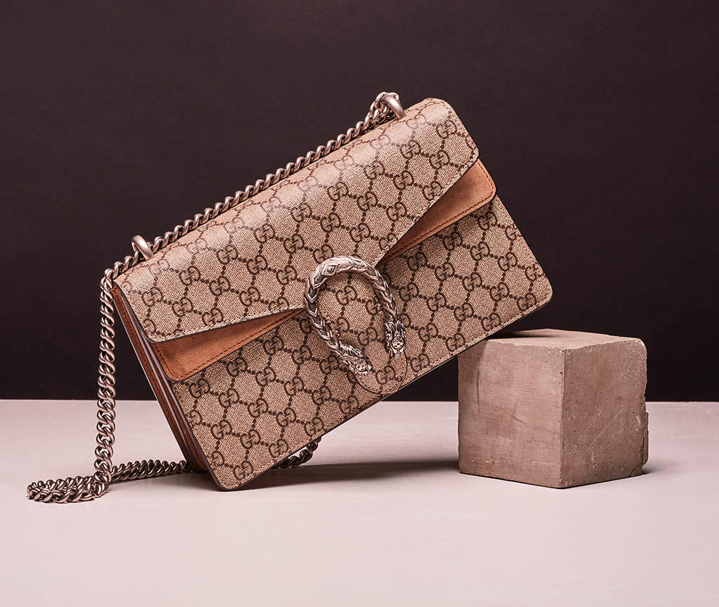 flannelsfashion's tweet photo. For the accessories that need no introduction. Opt for @gucci  always: https://t.co/huysOxk0iQ

 #GUCCI #GG #GUCCIDIONYSUS #GUCCIBAG #GUCCIWALLET #GUCCIBELT https://t.co/ZQYbT6QMQa