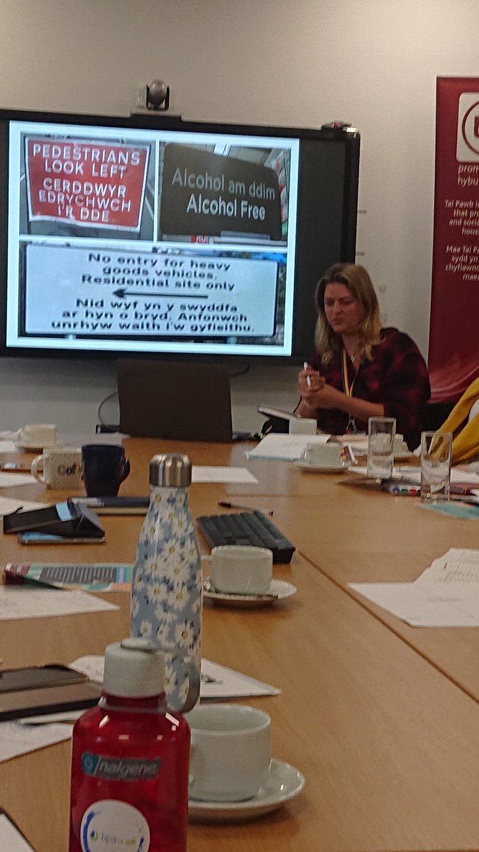 sfreeman123's tweet photo. Alcohol is free! Horahhhh! @TaiPawb @taff_Helen #WHENetwork https://t.co/DtfSuNNLRK
