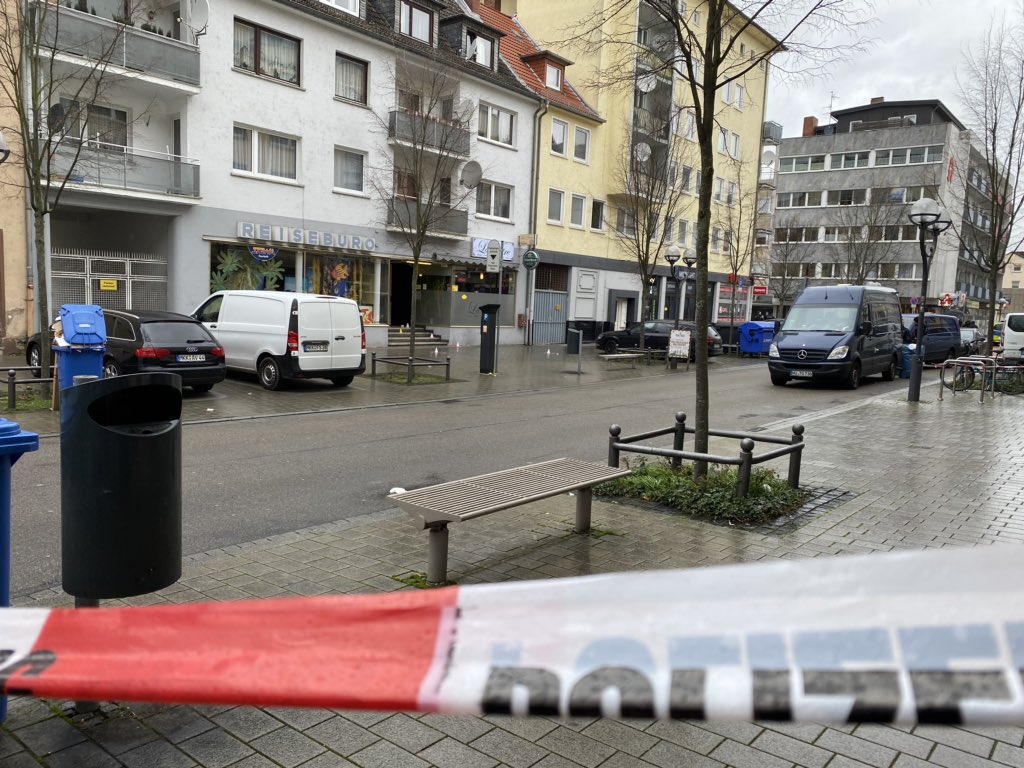 After the assassination of a politician, and the synagogue attack, #Hanau is the third far right terror incident in Germany in 9 monthsAnd last week authorities arrested 12 people for plotting to target mosques across the country, inspired by New Zealand killingsLIVE @GMA