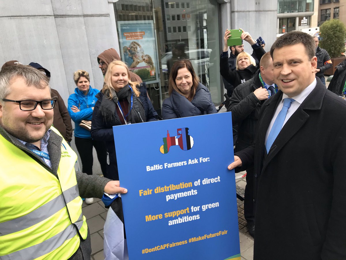 BalticFarmers's tweet photo. Aitäh 🇪🇪@ratasjuri for your support for a fair Europe and a fair #EUBudget #DontCAPfairness #MakeFutureFair #EUCO #MFF #FairCAP https://t.co/jnyHRIUmiy