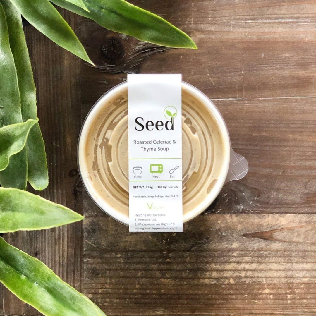 goapplegreen's tweet photo. Keep warm this February with our Roasted Celeriac and Thyme Soup from Seed. The perfect way to beat the winter blues.
Only available in participating Northern Ireland sites.
#Vegan #ComfortFood #MyApplegreen https://t.co/8DNiUWyxyO
